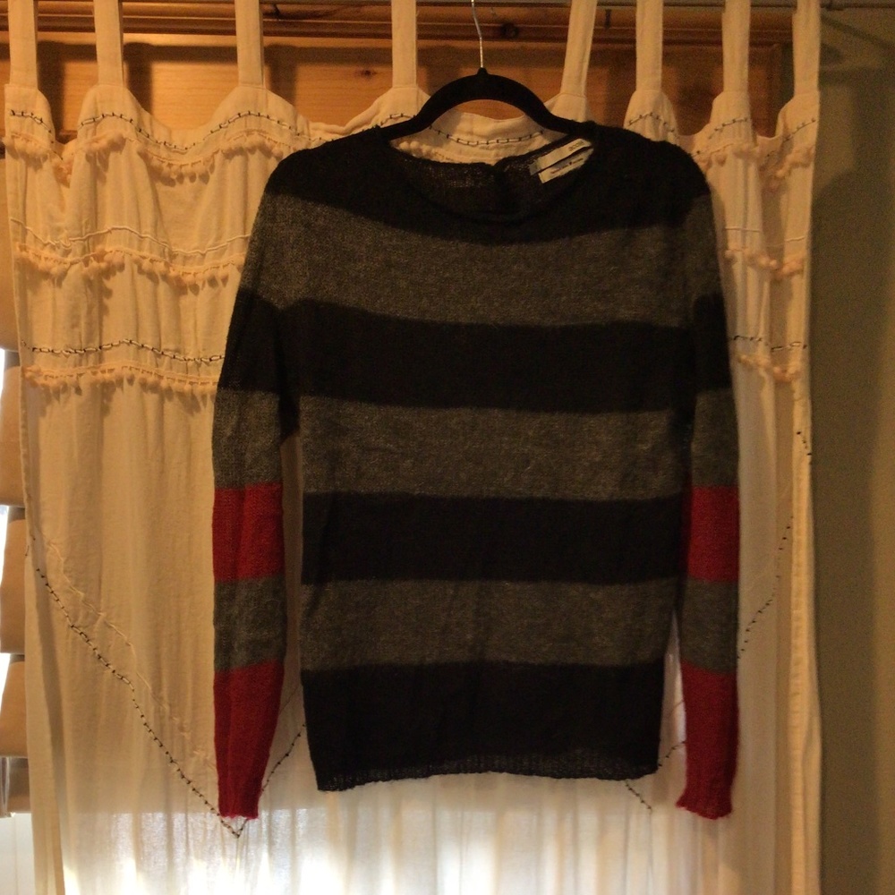 Acote sweater